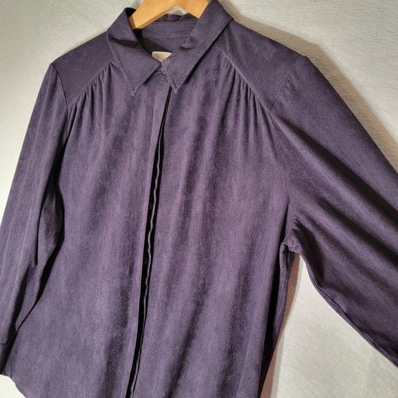 Chicos Reza Faux Suede Blouse Velour Button Top Purple L Eggplant Purpleology - Picture 3 of 15